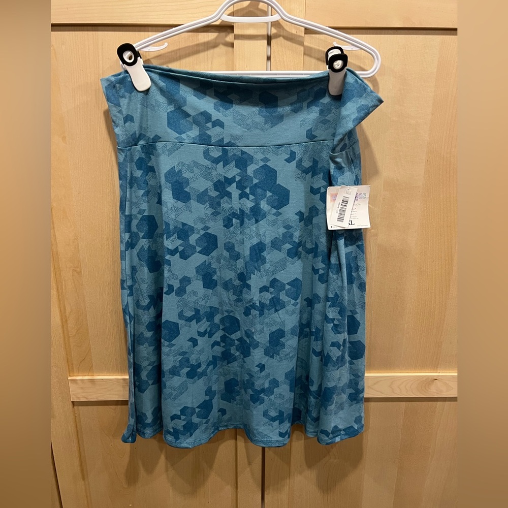 Azure style skirt
